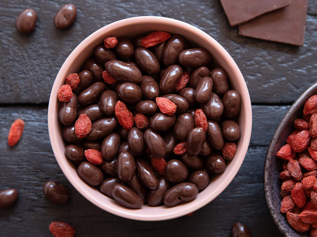 Dark choc goji berries